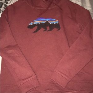 Maroon Patagonia Sweatshirt
